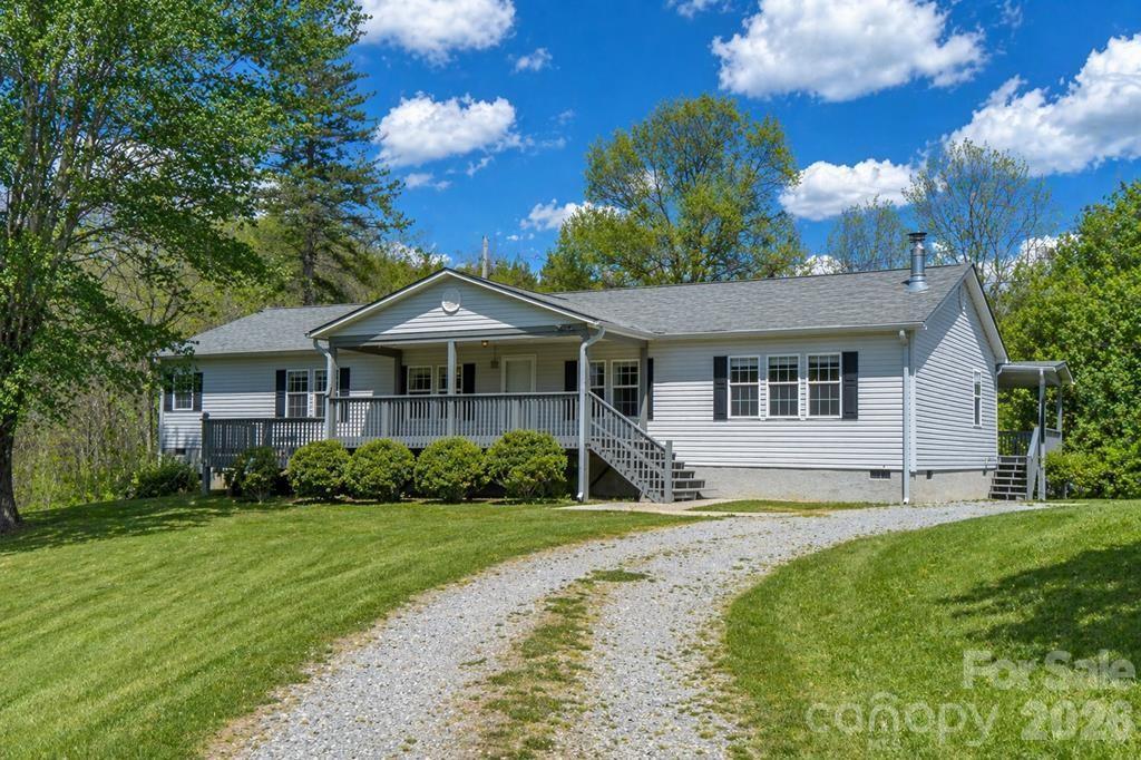 71 Bullfrog Cove Rd., Sylva, NC 28779