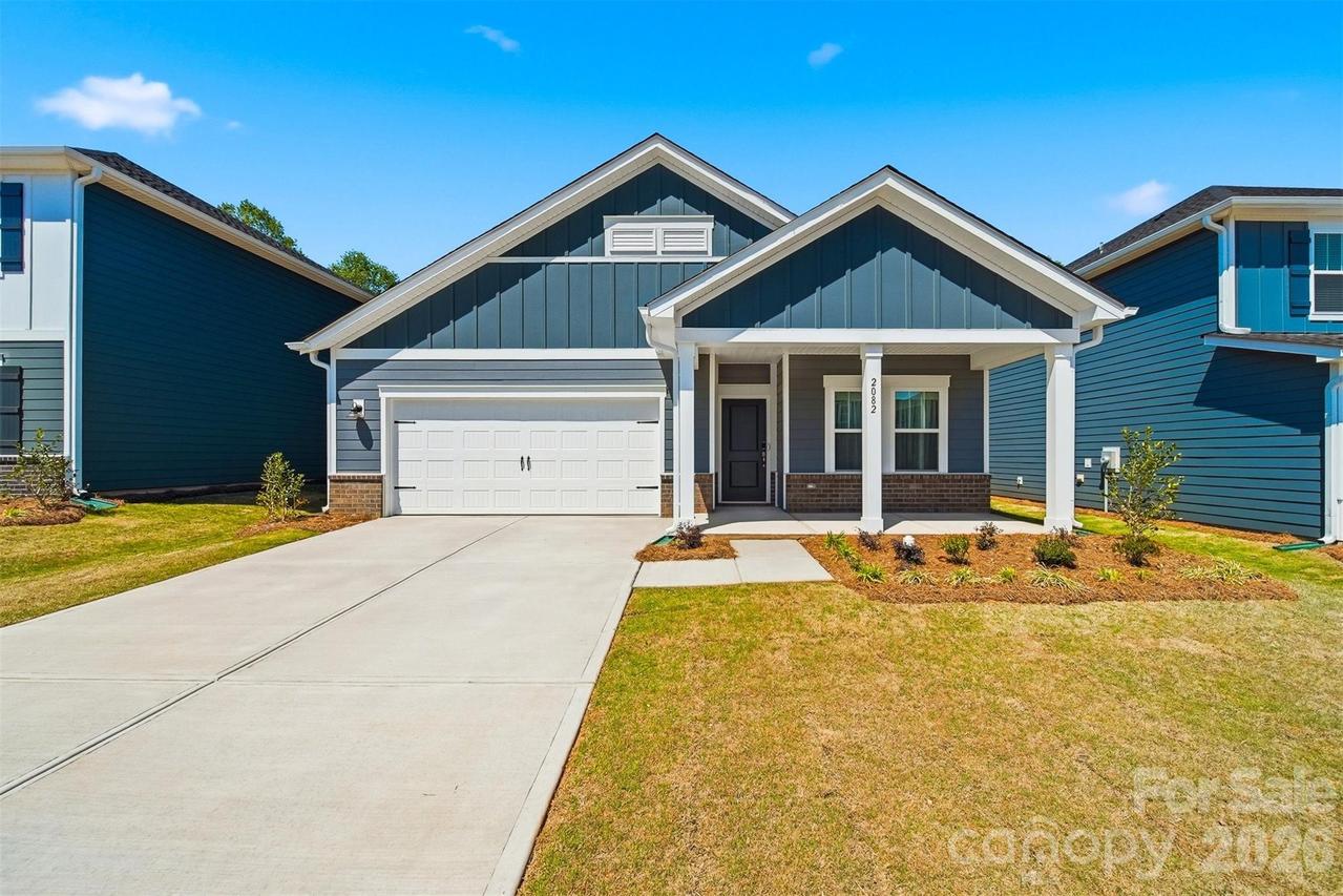 2082 Sunflower Cir., Newton, NC 28658