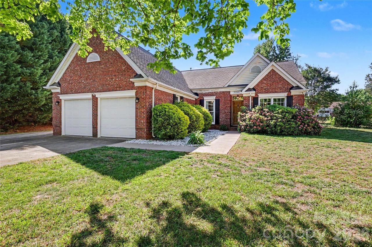 15310 Orkney Ct., Charlotte, NC 28278