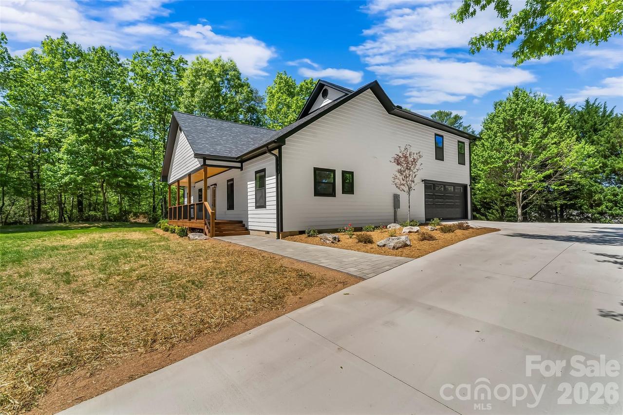 438 Plantation Dr., Marion, NC 28752