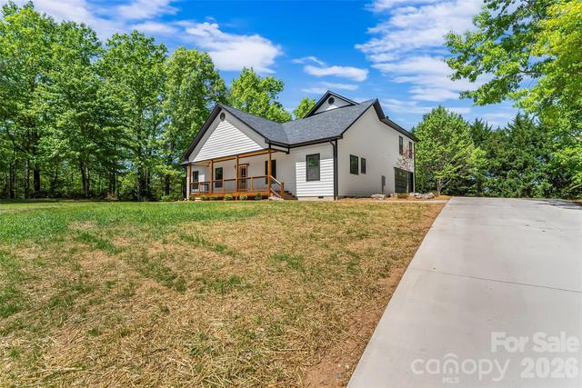 New Construction Homes For Sale This Week That Attend East McDowell Middle School: April 22nd to April 28th