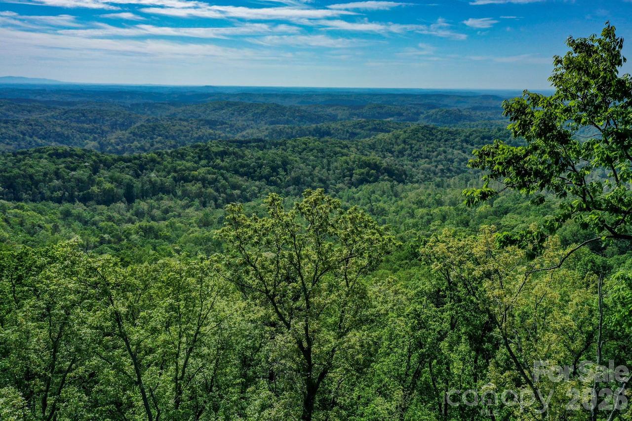 Bills Mountain Tr., Lake Lure, NC 28746