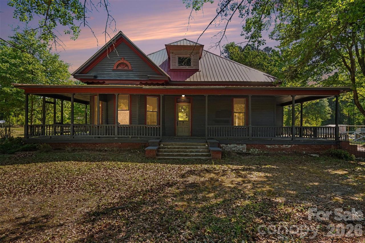 215 Theodore R Carr Ave., Morven, NC 28119