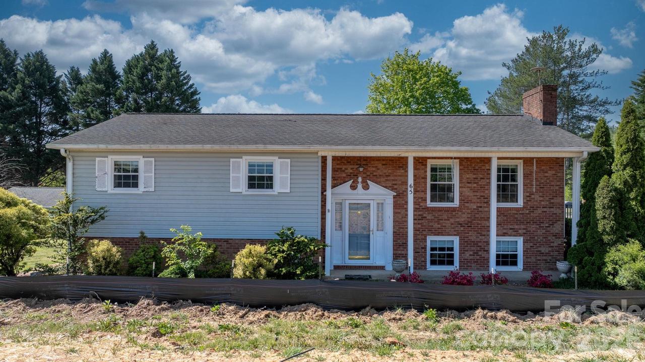 65 Pinewood Rd. #6 & 7, Granite Falls, NC 28630