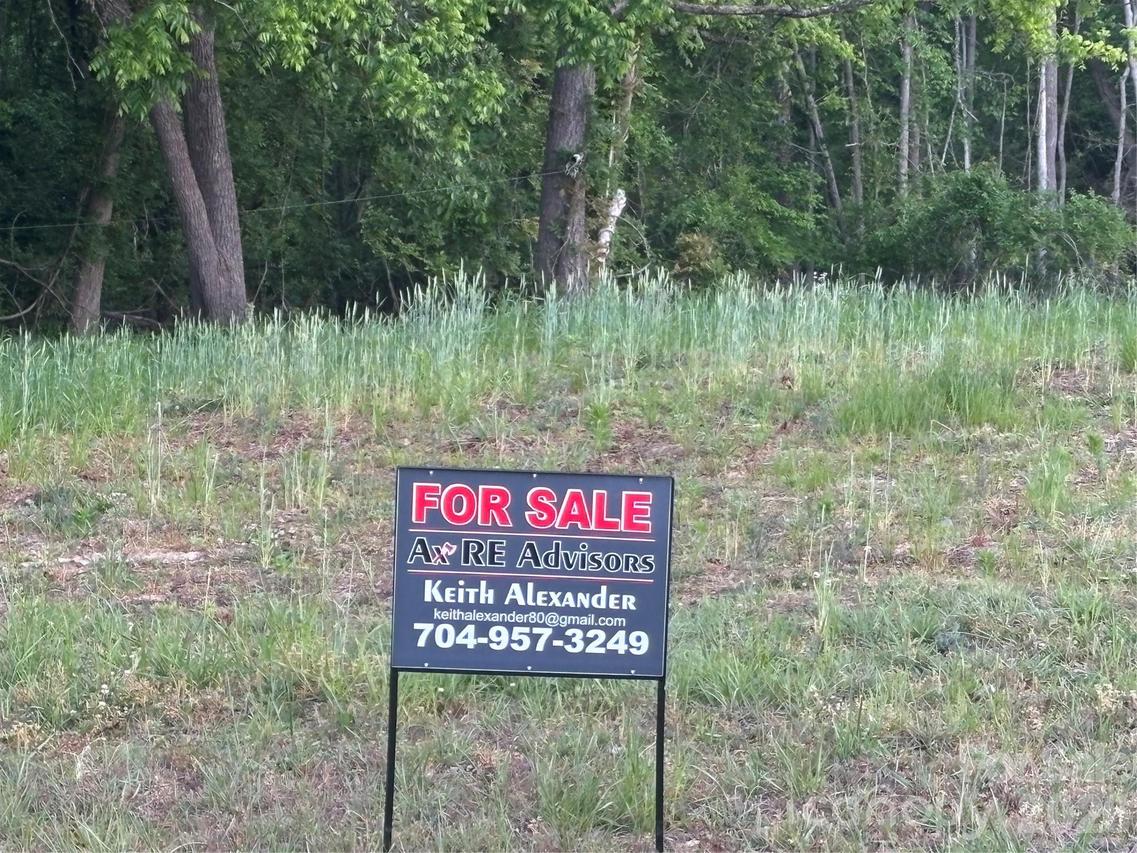 5432 Braxton Craven Rd., Trinity, NC 27370