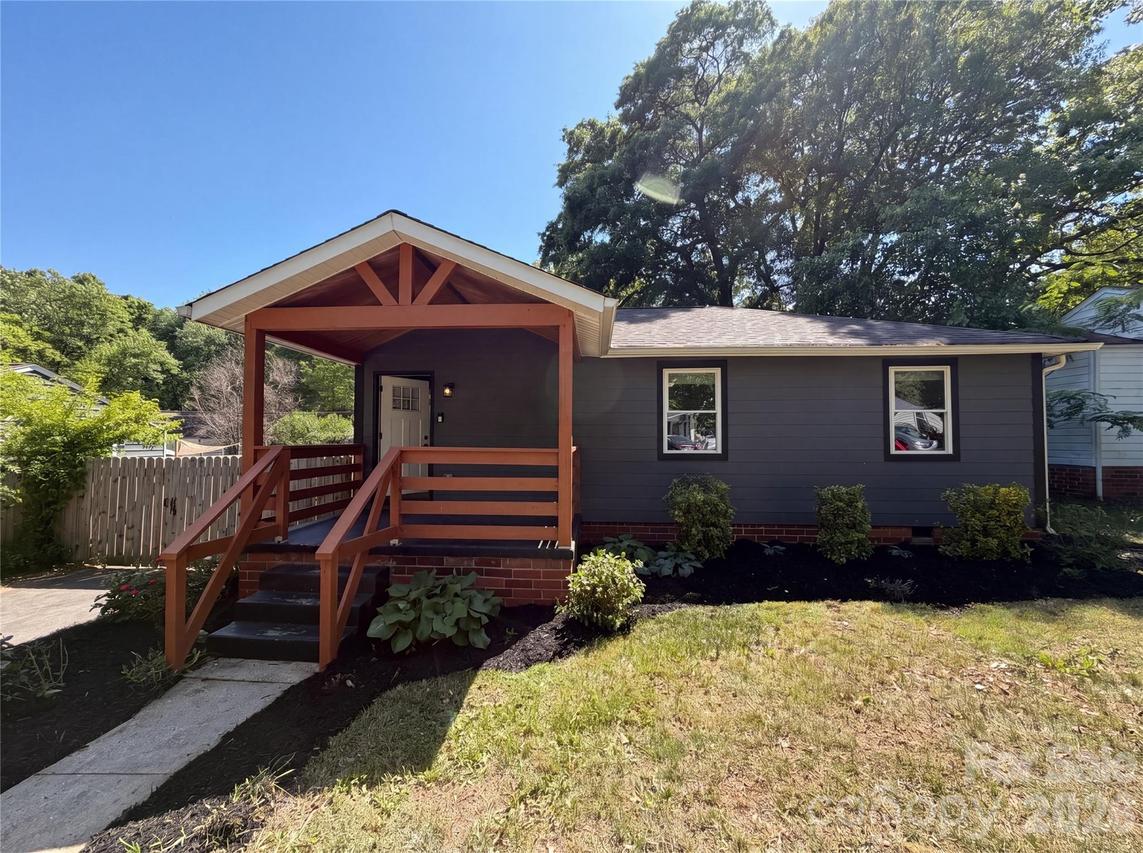 1520 Herrin Ave., Charlotte, NC 28205