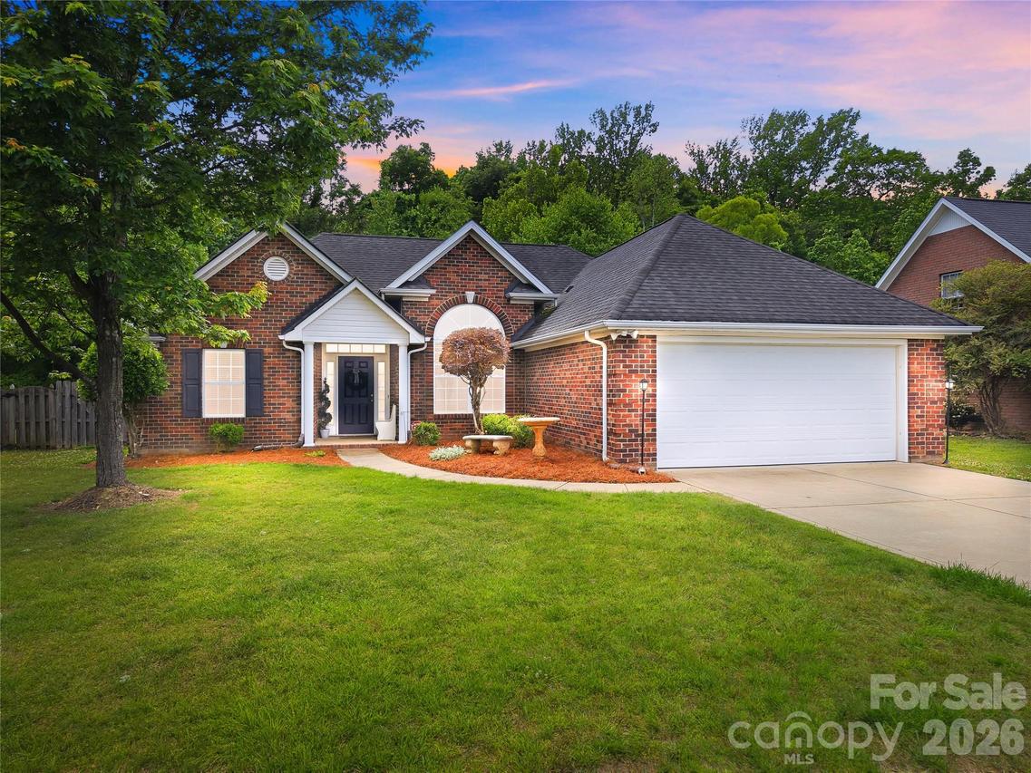 12626 Hill Pine Rd., Midland, NC 28107