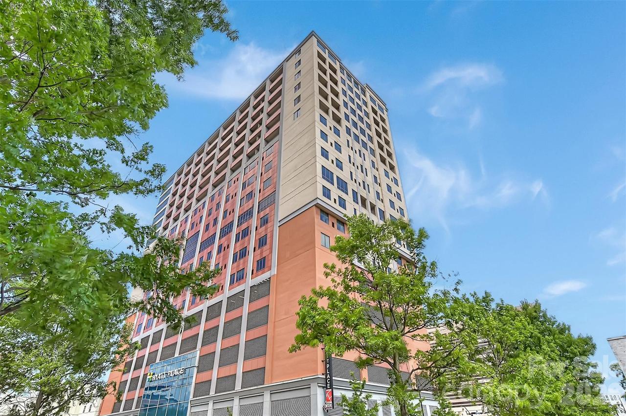 222 S Caldwell St. #1501, Charlotte, NC 28202
