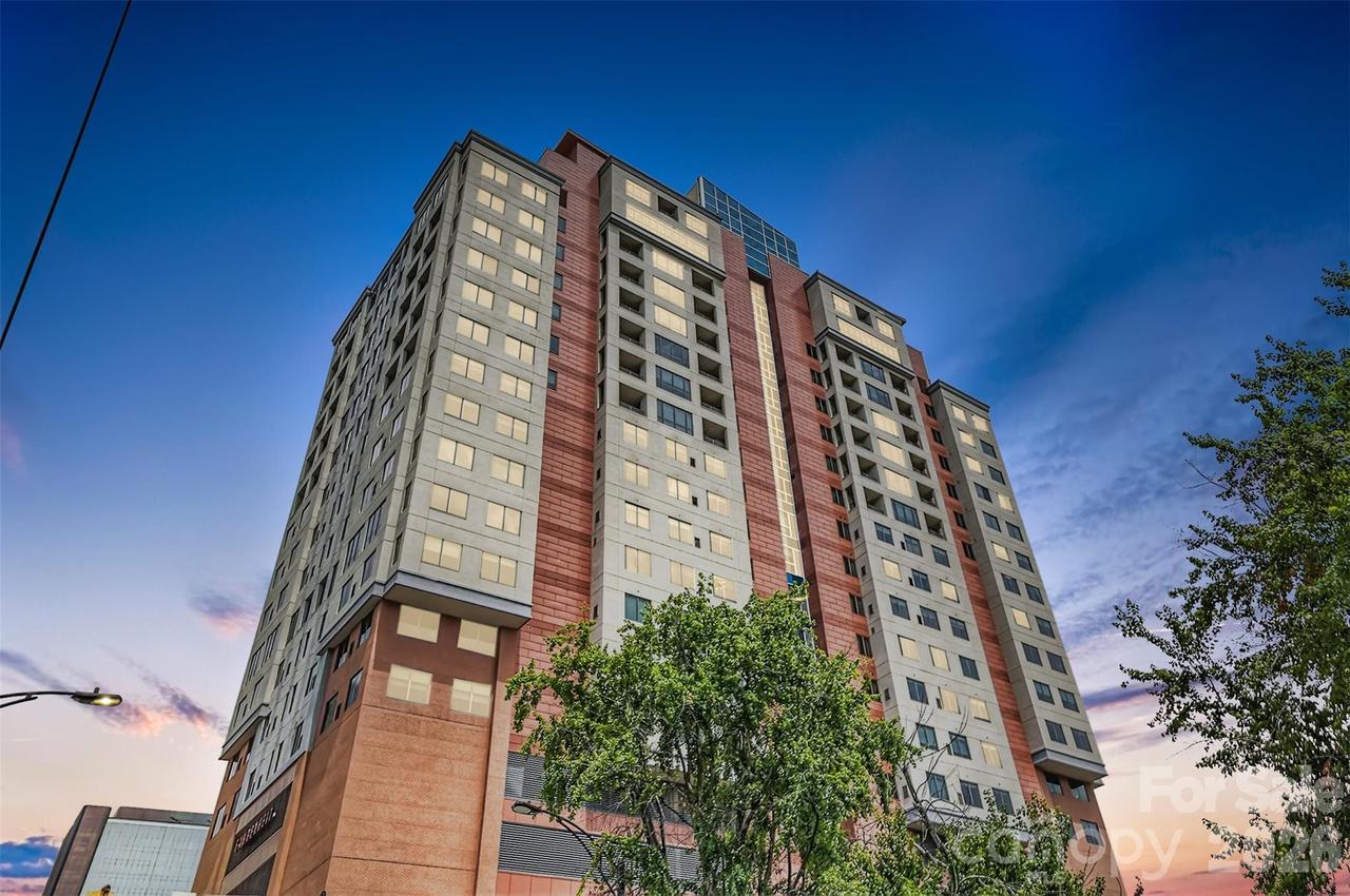 222 S Caldwell St. #1501, Charlotte, NC 28202