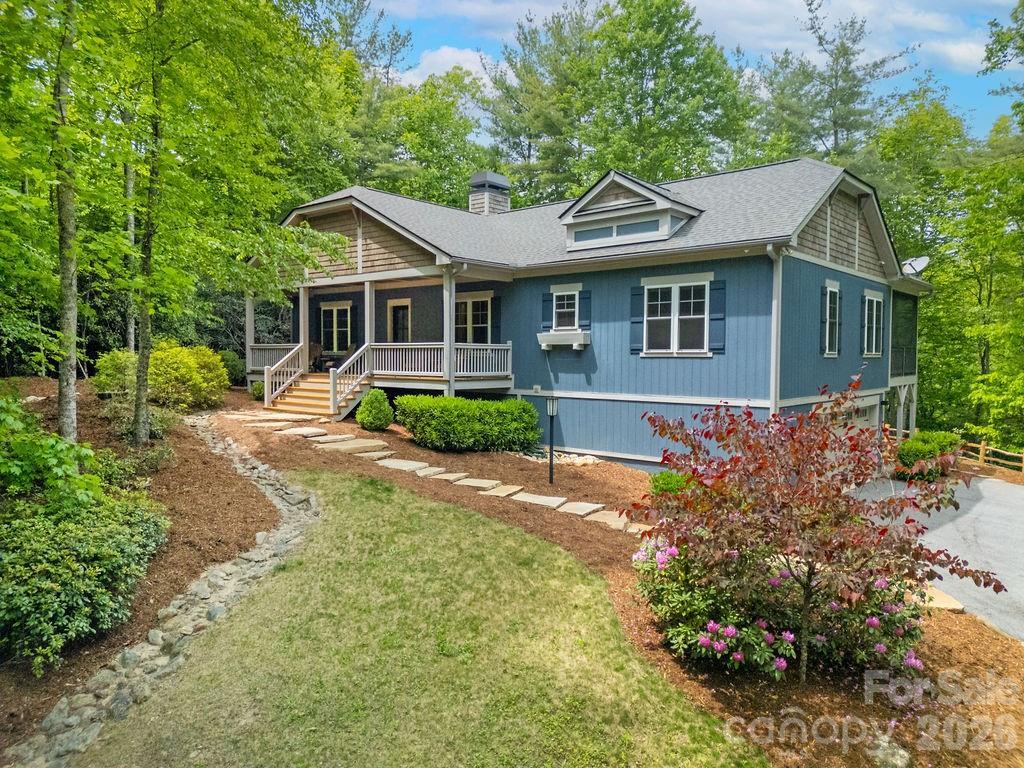 131 Bear Trace Rd., Brevard, NC 28712