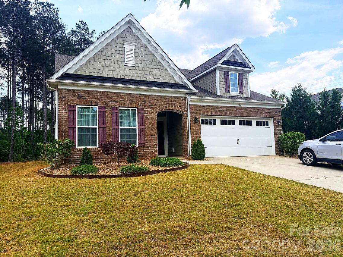 304 Picasso Tr., Mount Holly, NC 28120
