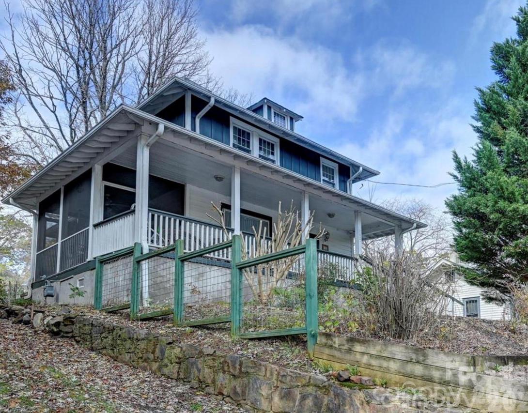 100 Washington Rd., Asheville, NC 28801