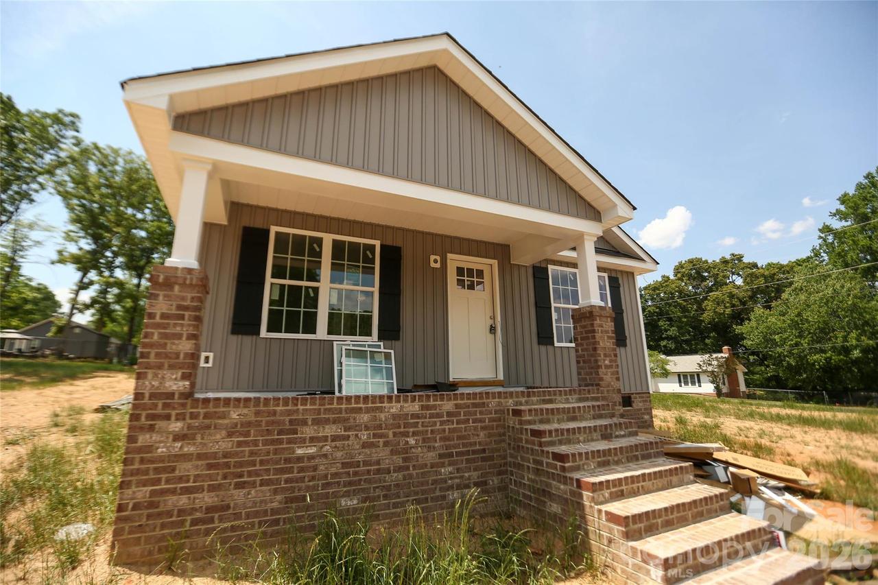 2673 Brady Ave., Kannapolis, NC 28083