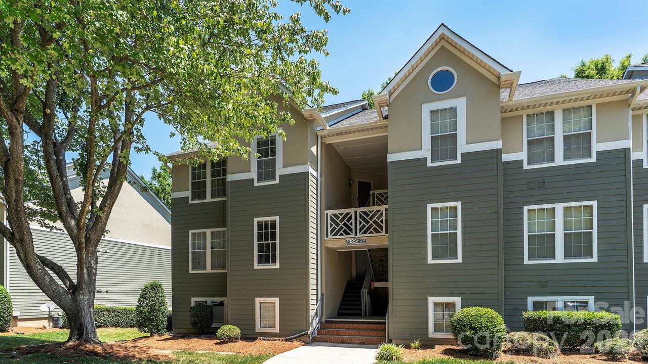 19823 Henderson Rd. #C, Cornelius, NC 28031