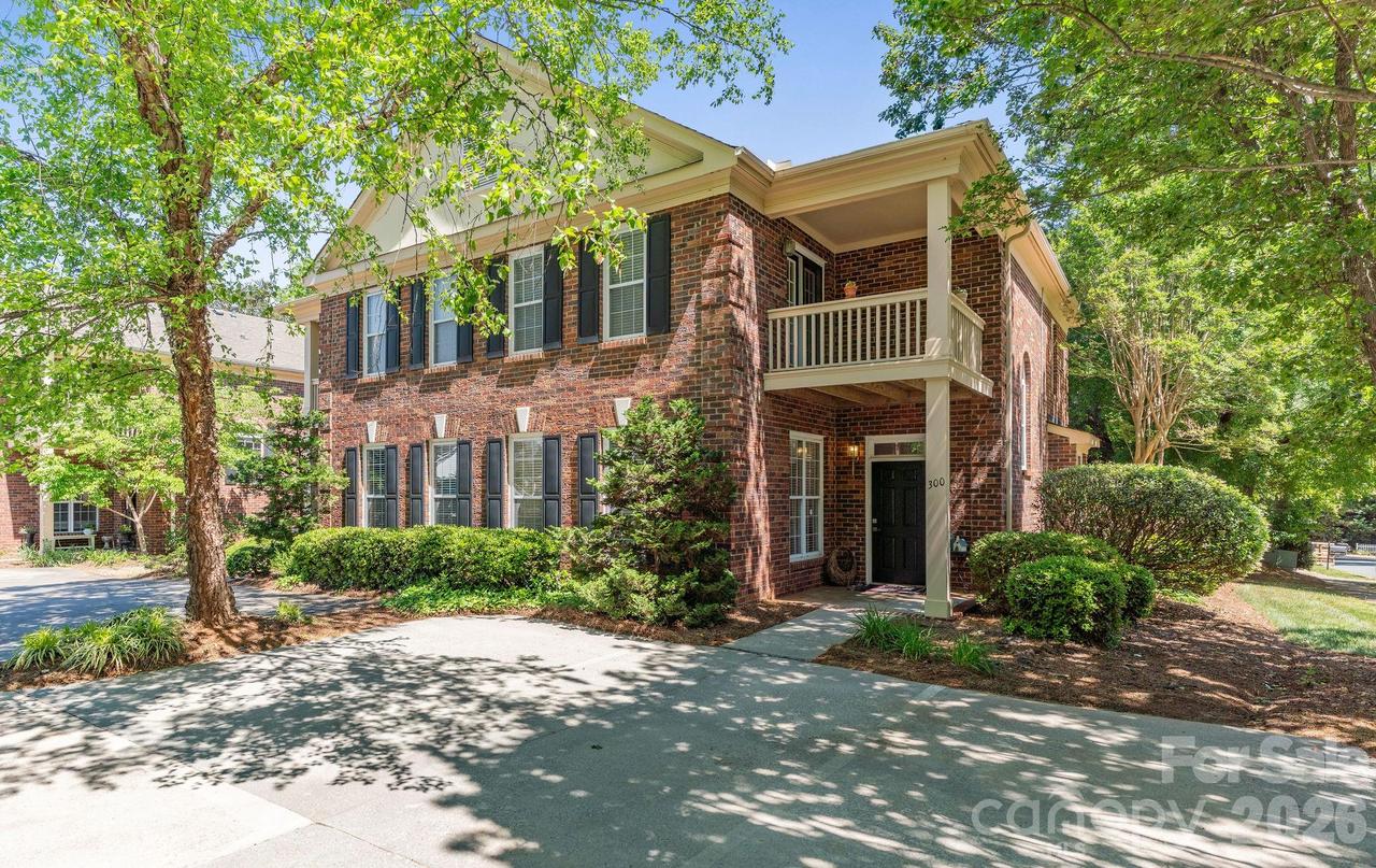 300 Armour St. #4, Davidson, NC 28036
