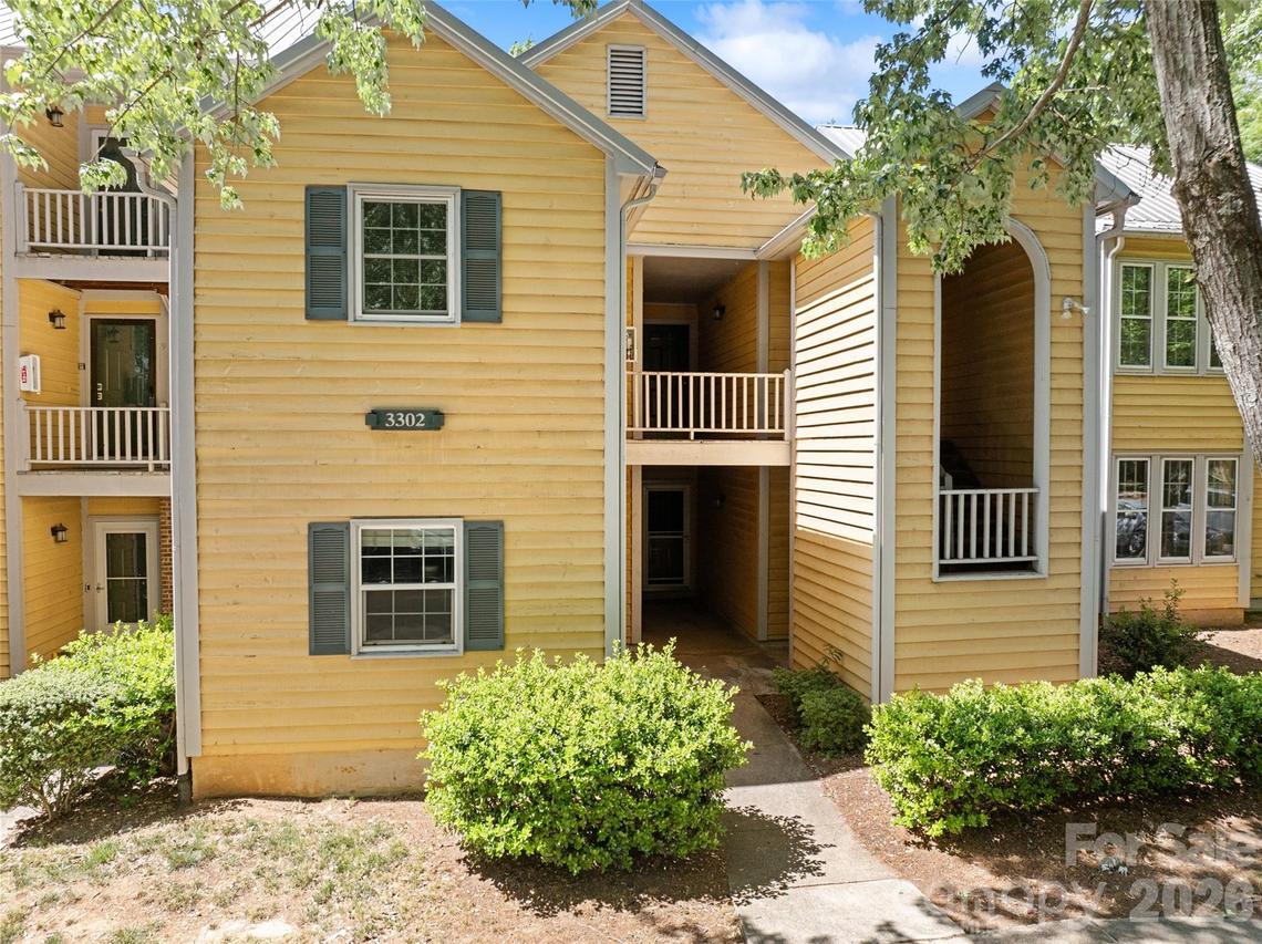 3302 Selwyn Farms Ln. #7, Charlotte, NC 28209