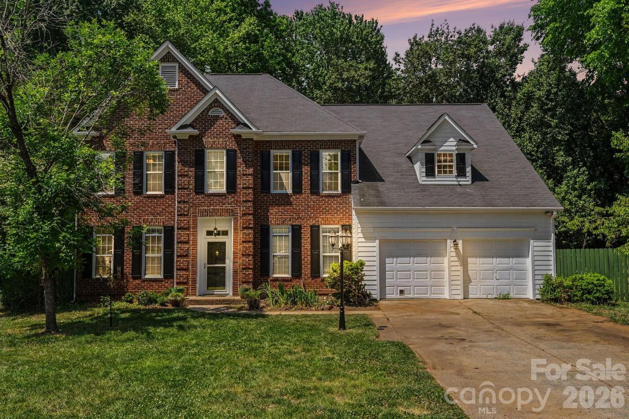 6900 Beamish Pl., Mint Hill, NC 28227