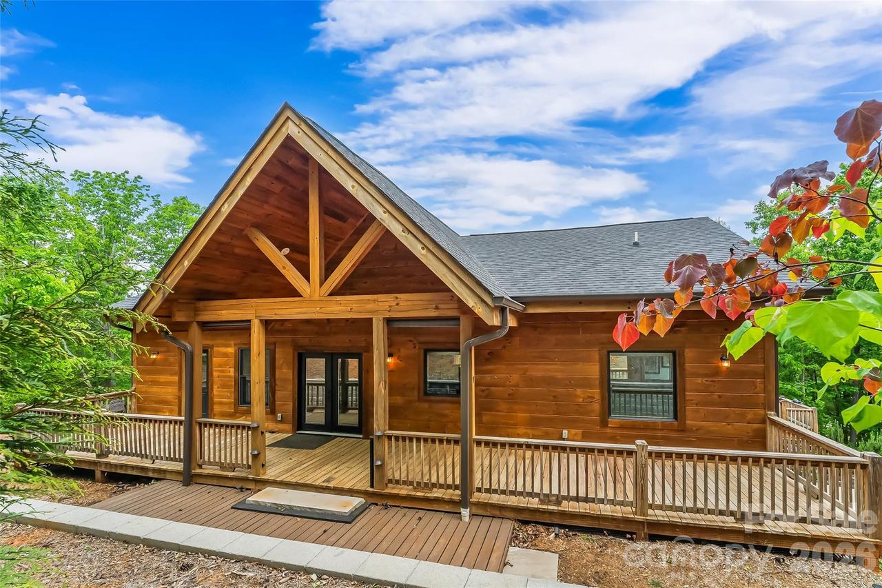 265 Grandview Peaks Dr., Nebo, NC 28761