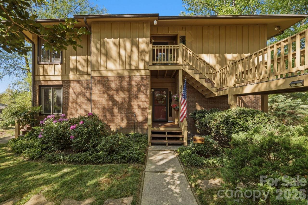 3509 Mountain Top Way, Hendersonville, NC 28739