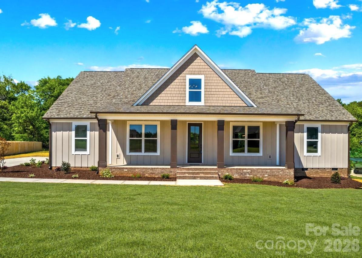 1225 Coppergate Dr., Salisbury, NC 28147