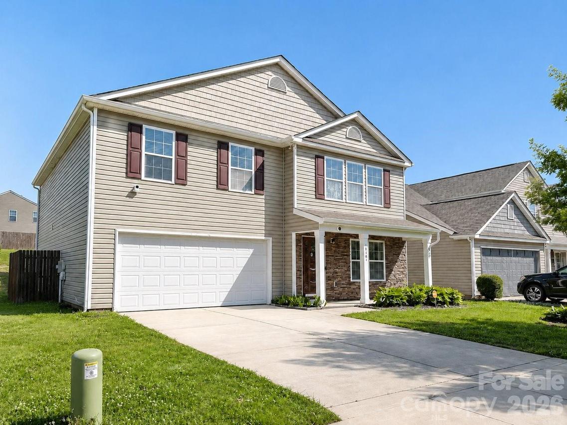1818 Greenbrook Tr., Dallas, NC 28034