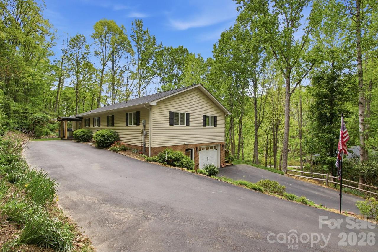 648 Cool Woods Dr., Boone, NC 28607