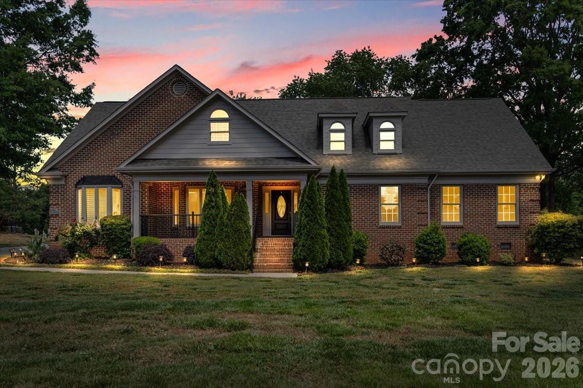 13815 Holgate Hill Dr., Mint Hill, NC 28227