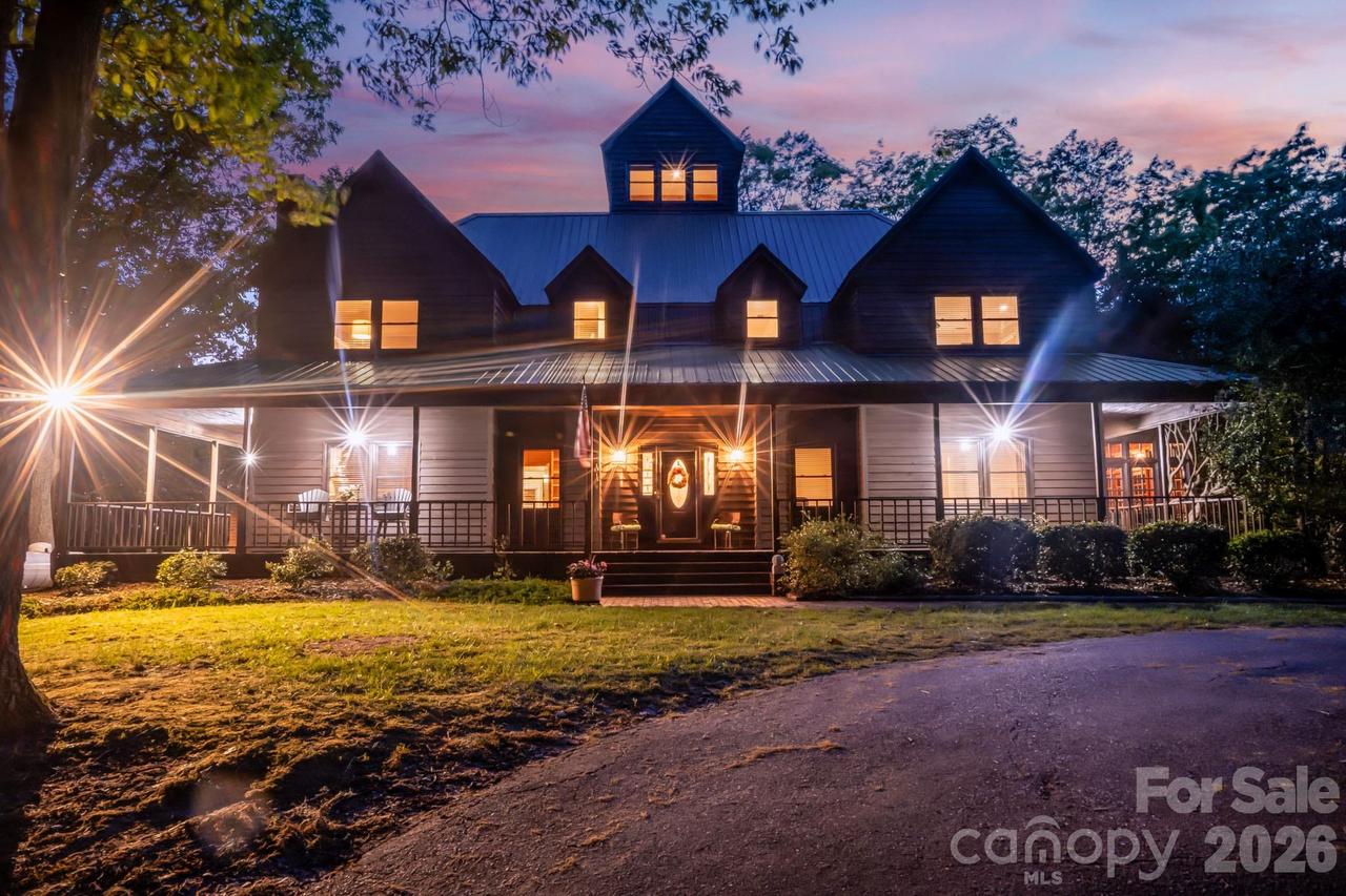 300 Cottonstone Ln., Troy, NC 27371
