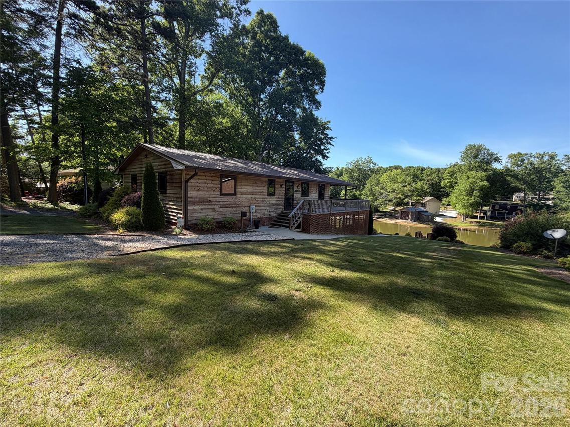 1438 Beckner Rd., Lexington, NC 27292