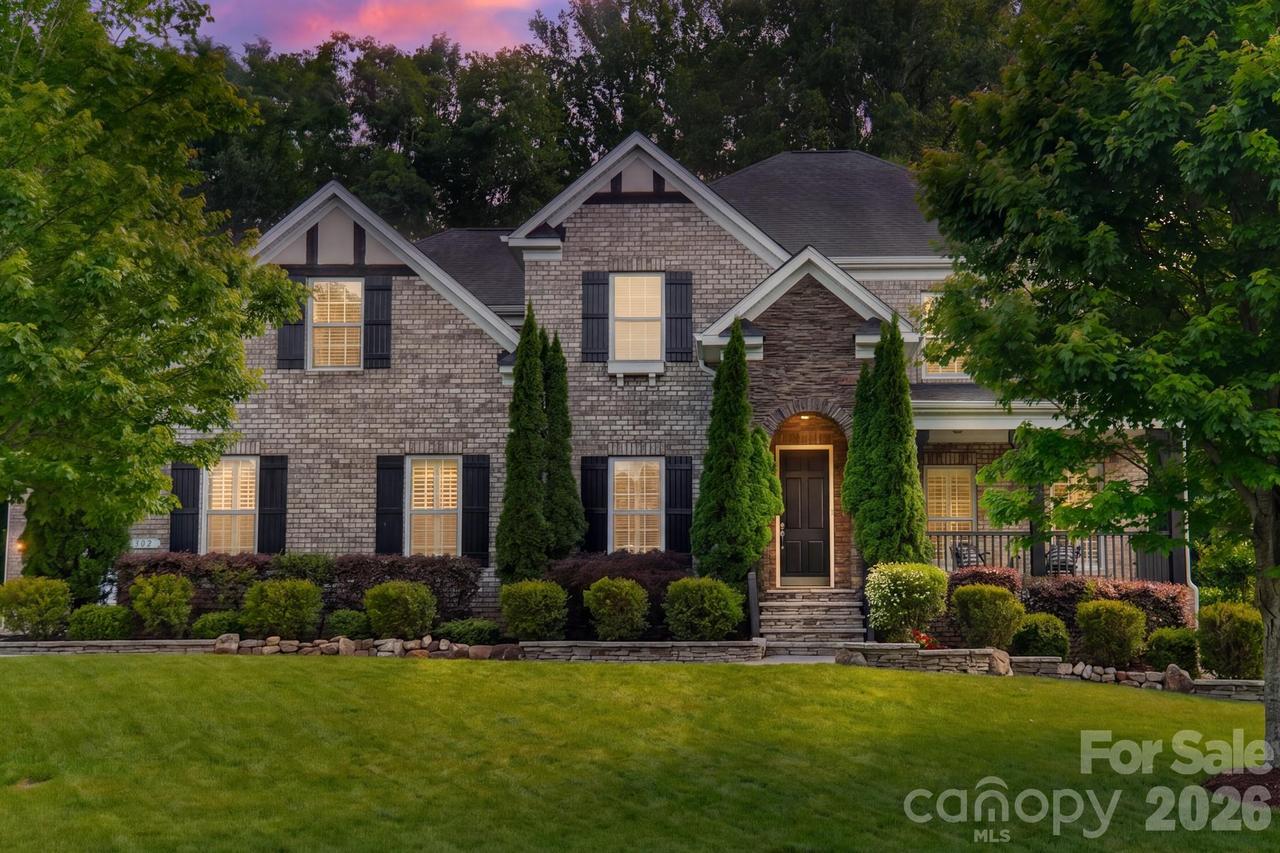 302 Tallow Tree Ct., Waxhaw, NC 28173