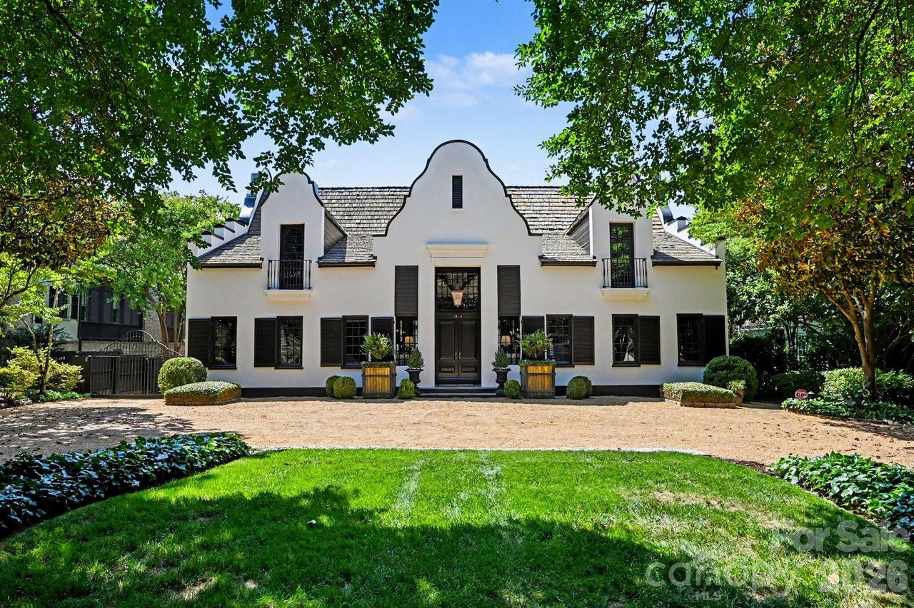 1516 Queens Rd., Charlotte, NC 28207