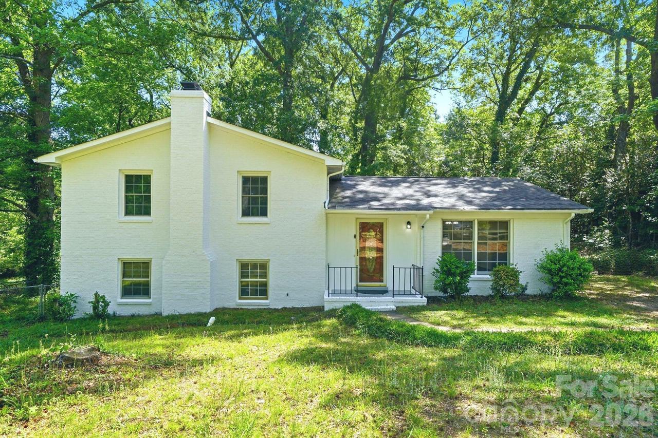 1412 Rama Rd., Charlotte, NC 28211