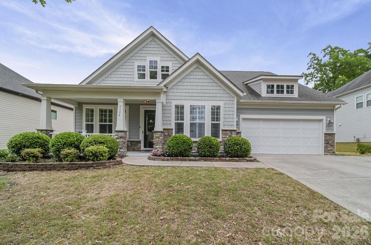 9524 Hightower Oak St., Huntersville, NC 28078