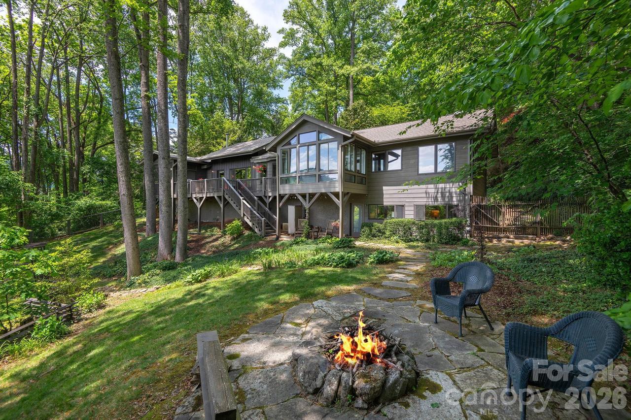 107 Buffalo Tr., Asheville, NC 28805