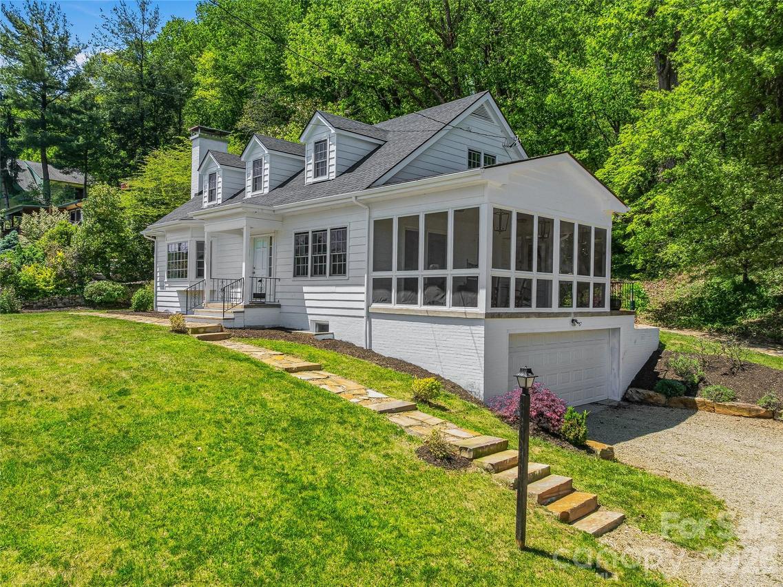 721 Golf Course Rd., Waynesville, NC 28786