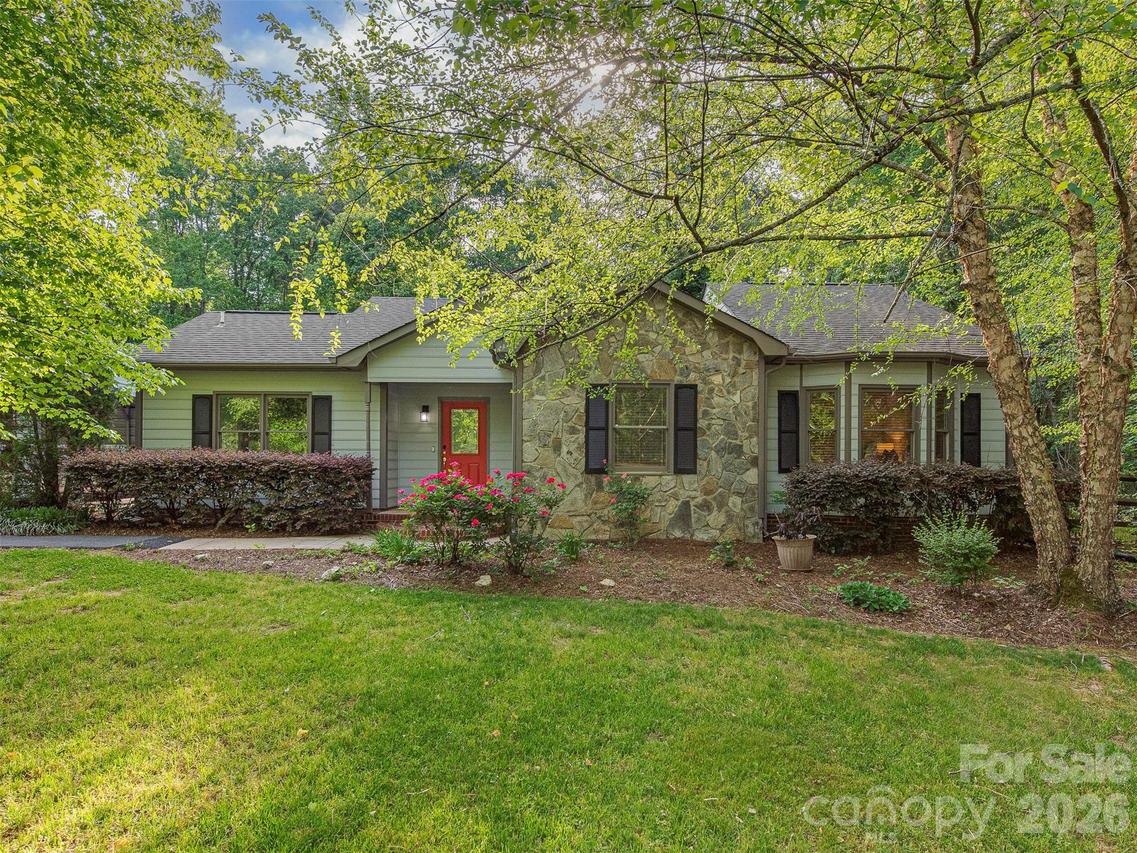 6911 Birdsong Ln., Waxhaw, NC 28173