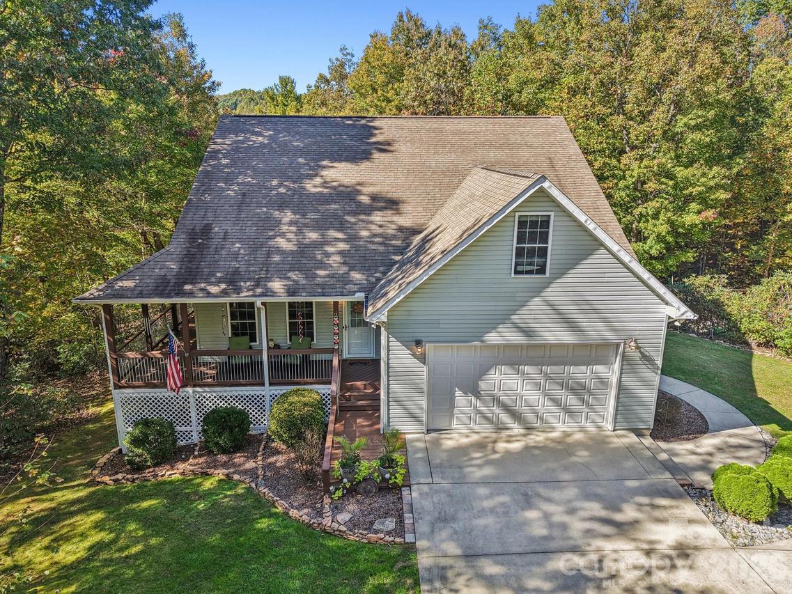 6 Wagon Trace, Flat Rock, NC 28731