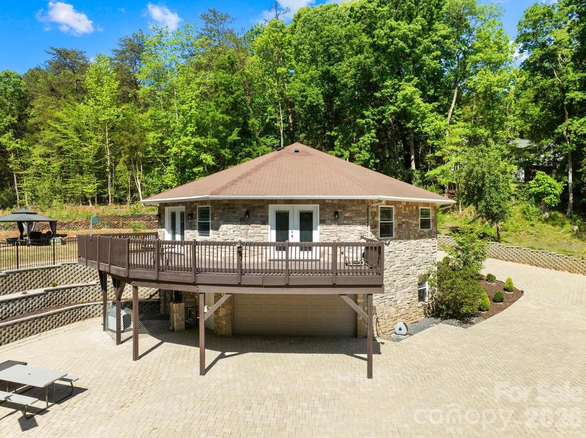 3117 Beaman Ave., Charlotte, NC 28273