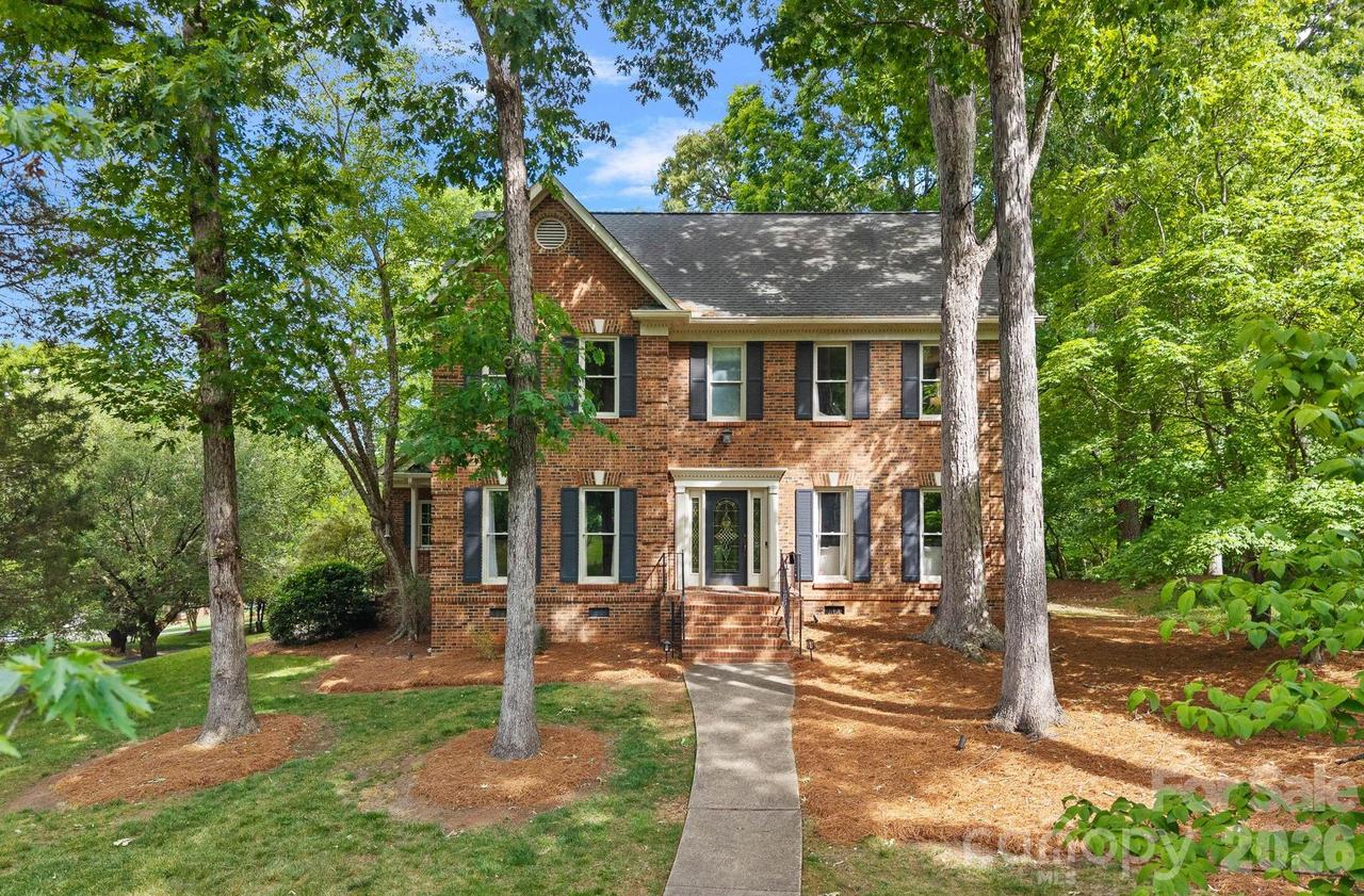 2512 Monteiane Dr., Charlotte, NC 28270