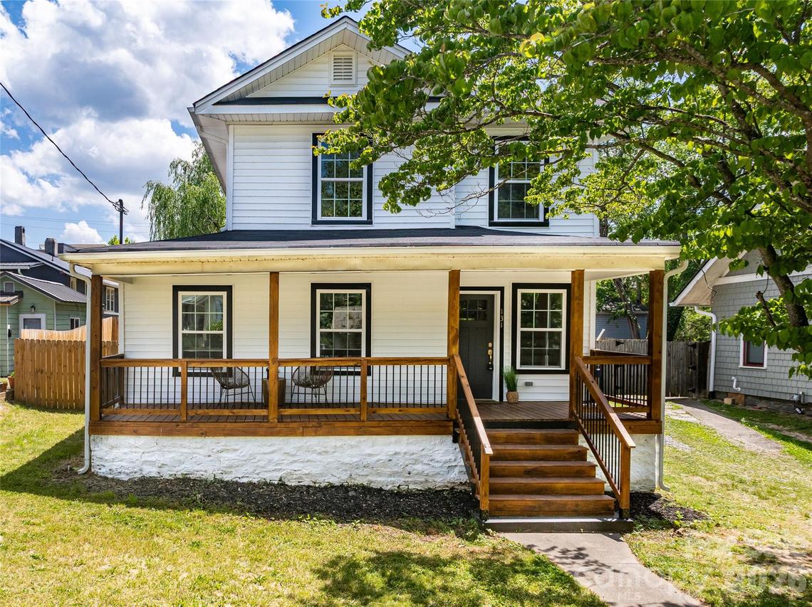 131 Woodrow Ave., Asheville, NC 28801