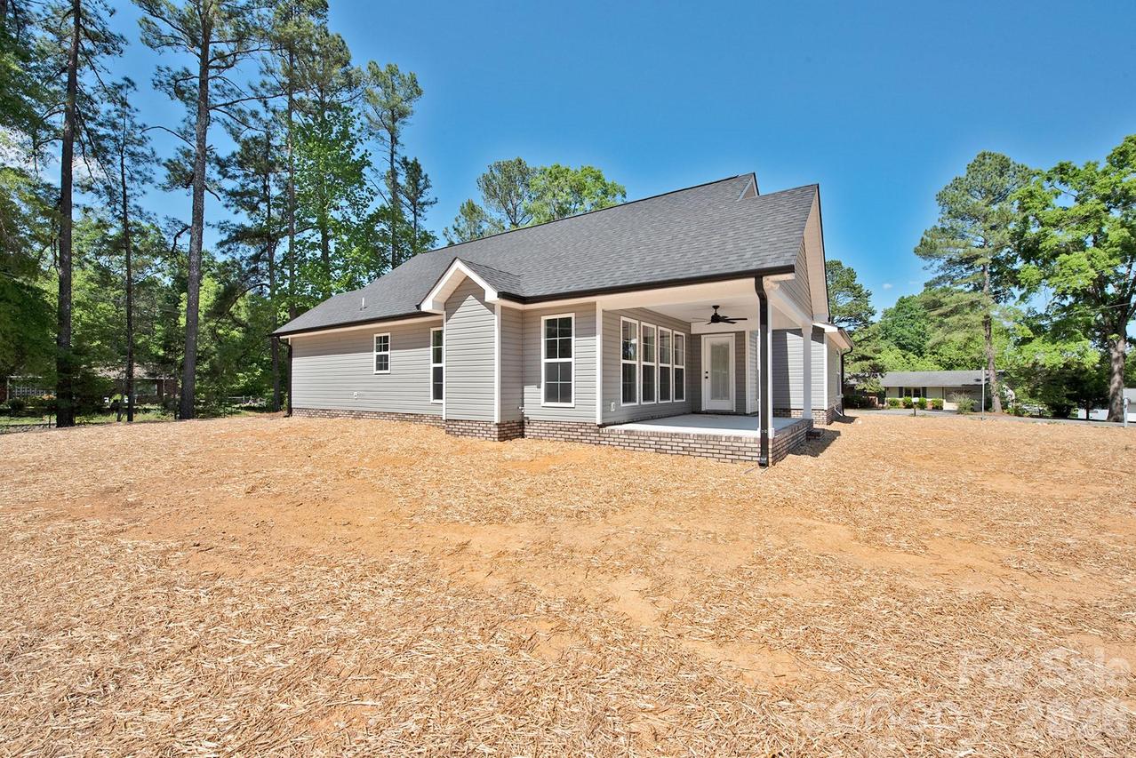 586 Wilhelm Pl., Concord, NC 28025