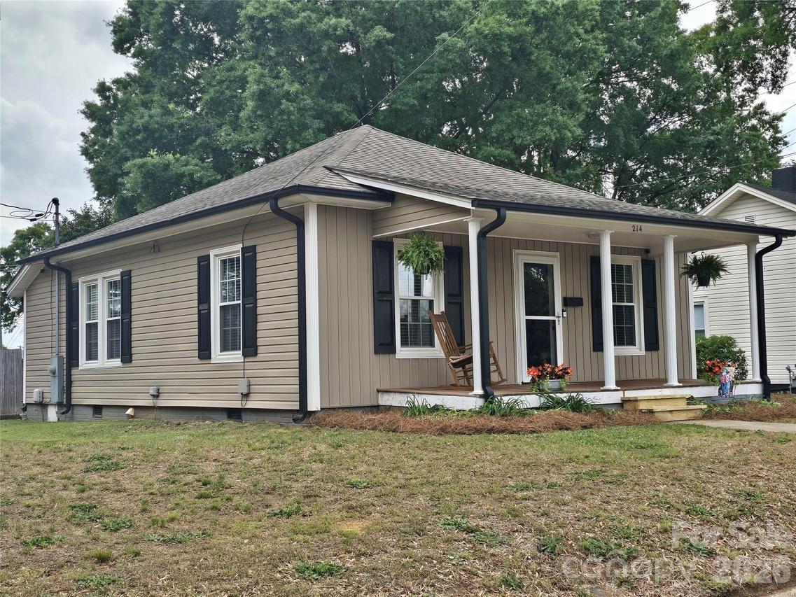 214 E 10th St., Kannapolis, NC 28083