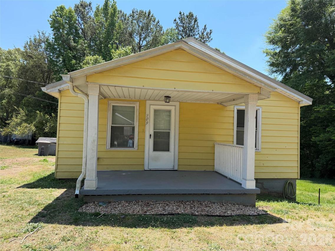 909 Cub St., Kannapolis, NC 28081