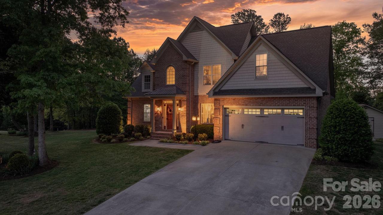 5554 Stillwater Dr., Granite Falls, NC 28630