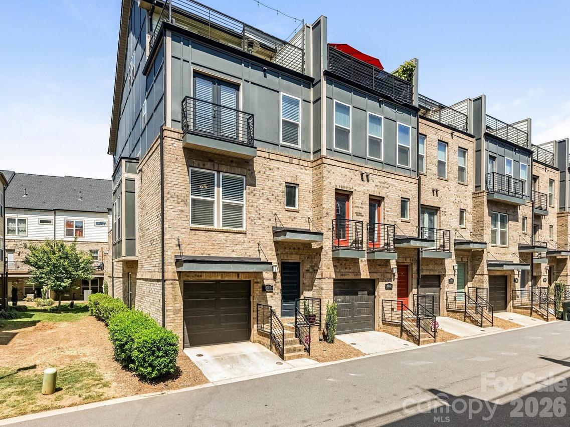 3536 Craughwell Dr., Charlotte, NC 28209