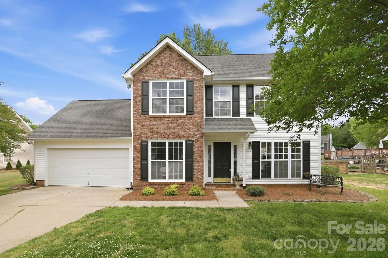8106 Castlemaine Dr., Matthews, NC 28104