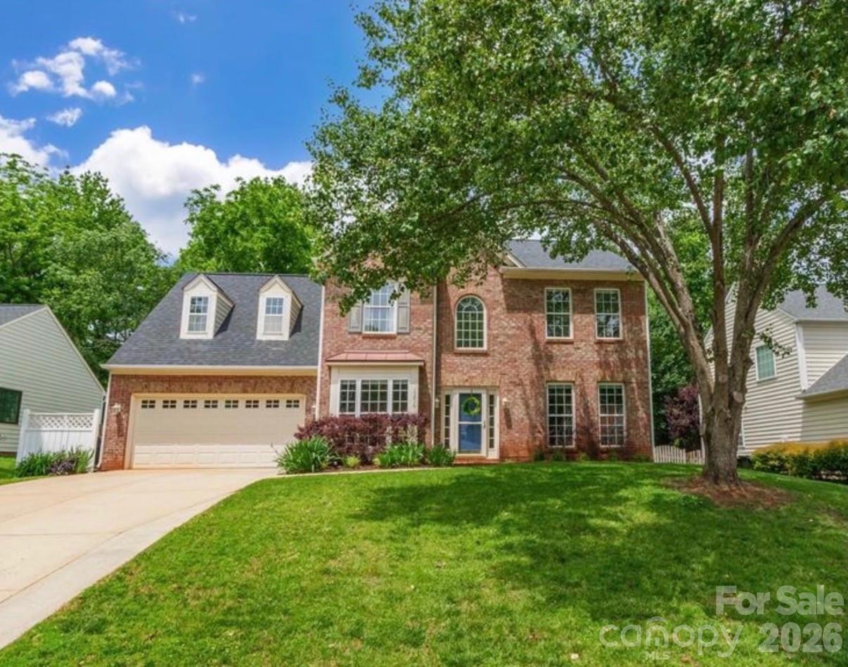 15816 Gathering Oaks Dr., Huntersville, NC 28078