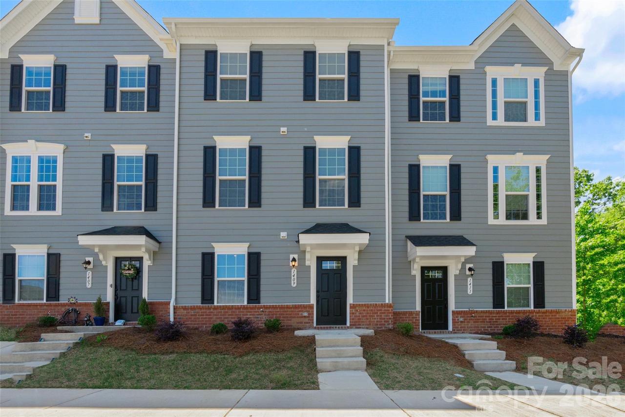 1409 May Apple Dr., Matthews, NC 28104