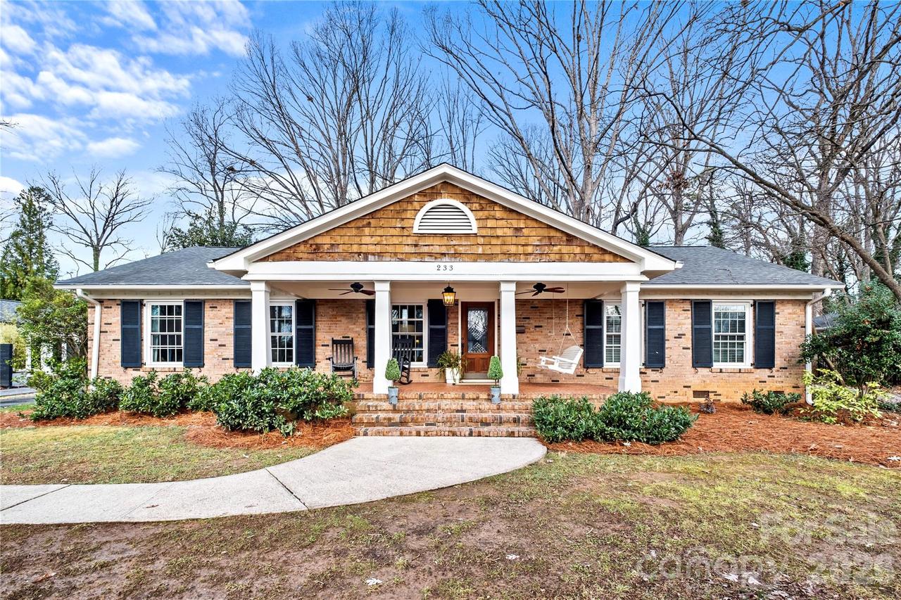 233 Chiswick Rd., Charlotte, NC 28211