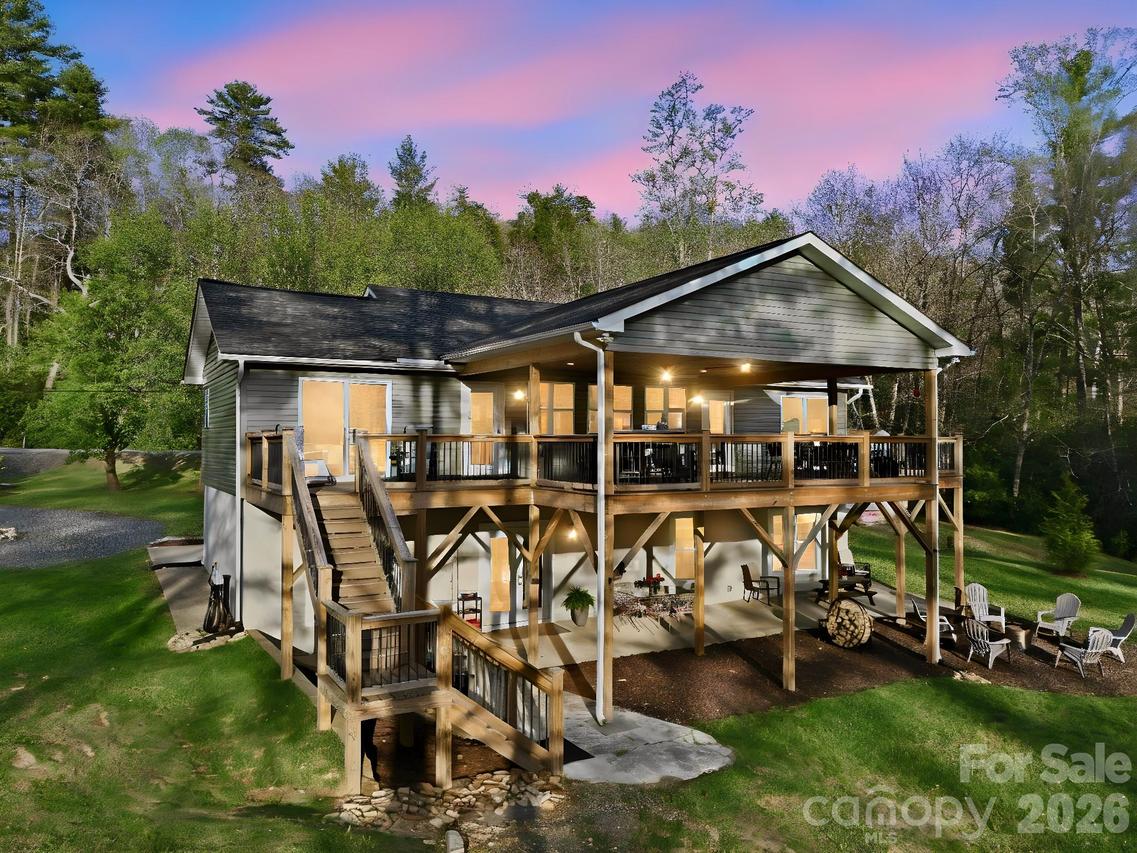 8186 Nc 183 Hwy., Linville Falls, NC 28657